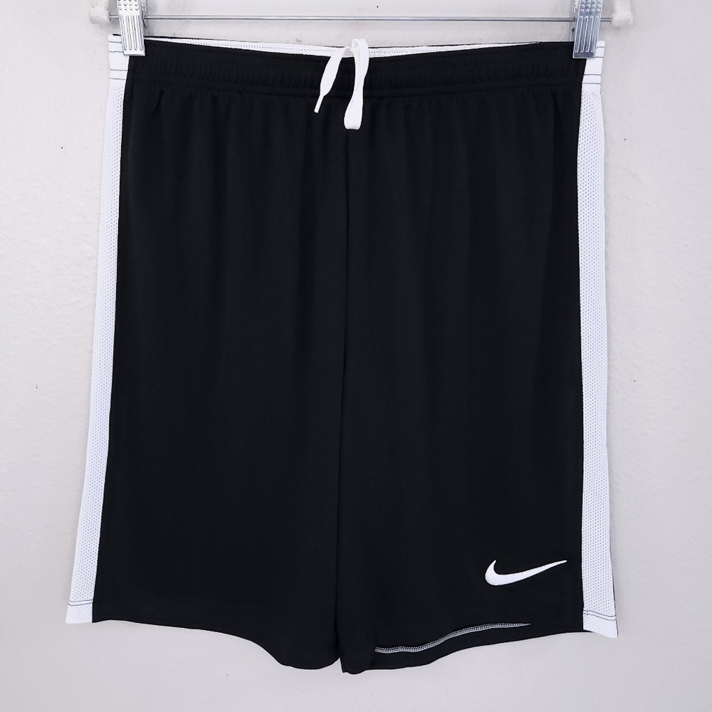 NIKE Men's Dry Academy 9" Football Shorts LARGE